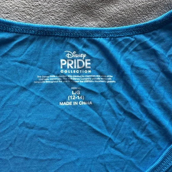 NWT Disney Pride Collection Lilo & Stitch Blue Tank Top Size Large 10-12 - Picture 3 of 4